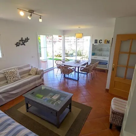 Strandhaus In Fuer 12 Personen Playa de Muro (Mallorca)